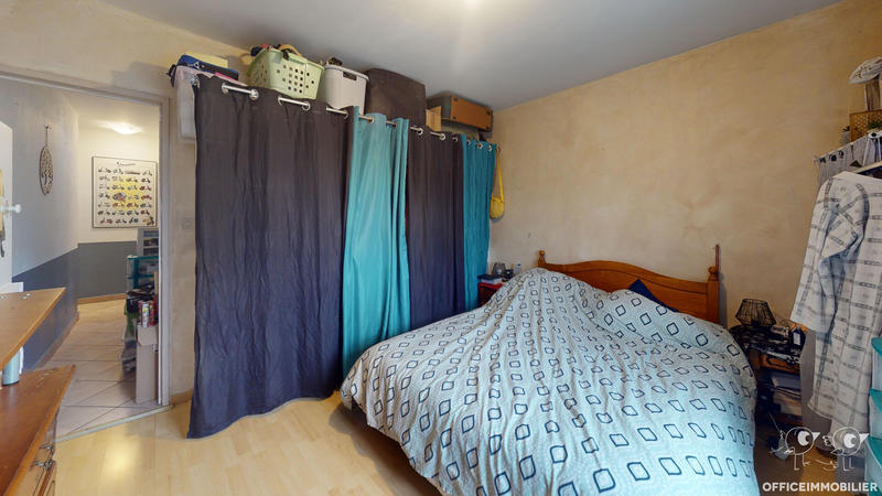 Appartement - 84 m² - 3 pièces