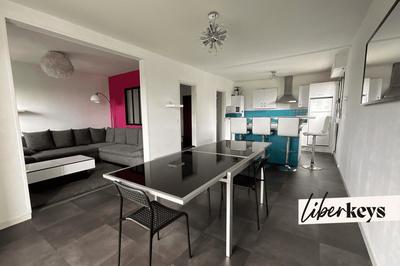 Appartement - 75 m² - 3 pièces