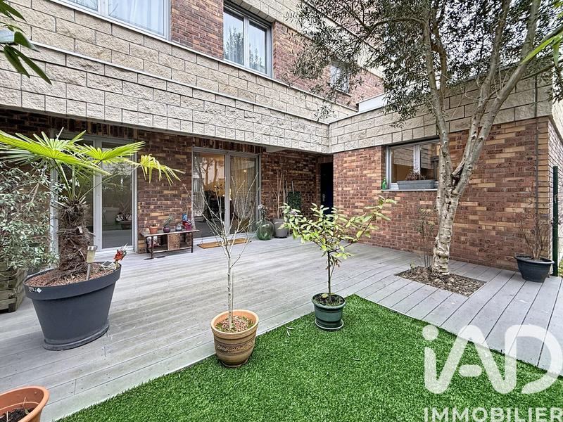 Appartement - 99 m² - 5 pièces