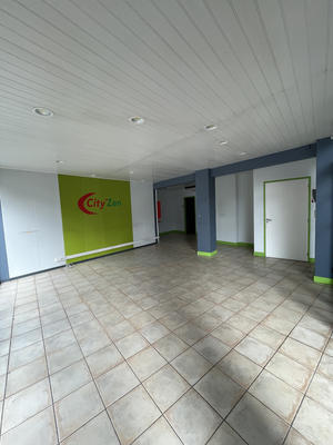 Local commercial - 155 m²