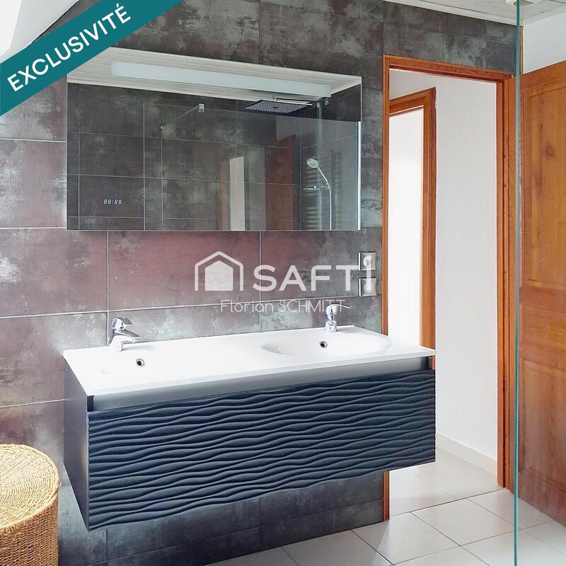 Maison - 122 m² - 5 pièces