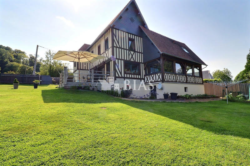 Maison - 175 m² - 7 pièces