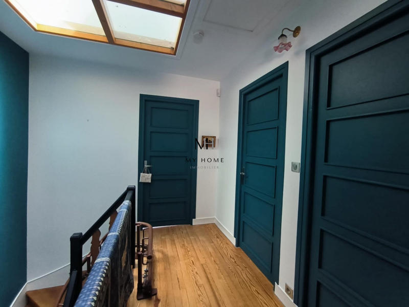 Maison - 160 m² - 6 pièces