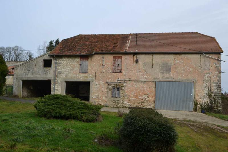 Maison - 186 m² - 16 pièces