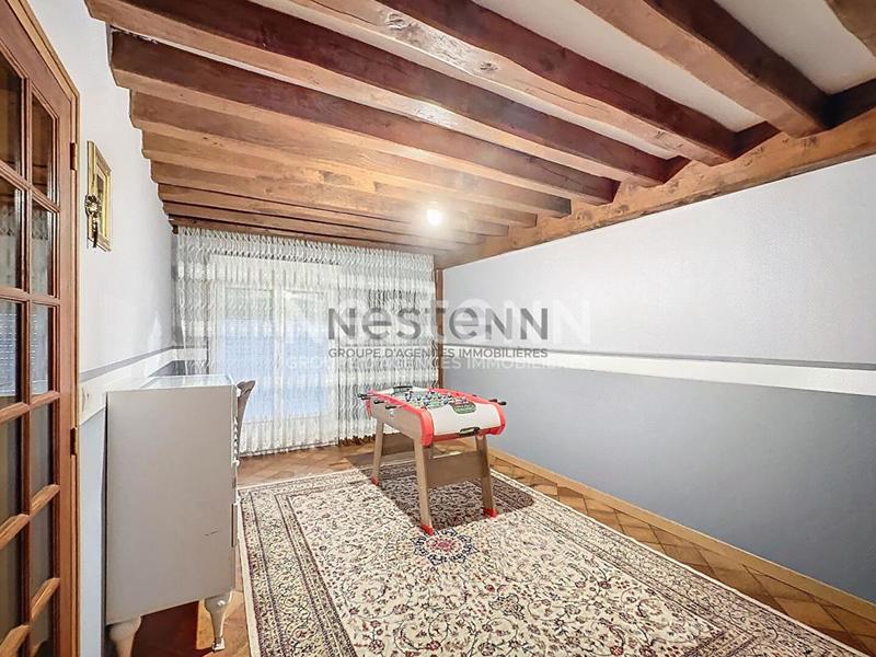 Maison - 213 m² - 7 pièces