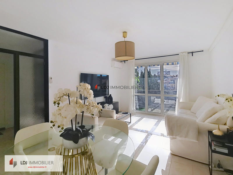 Appartement - 69 m² - 4 pièces