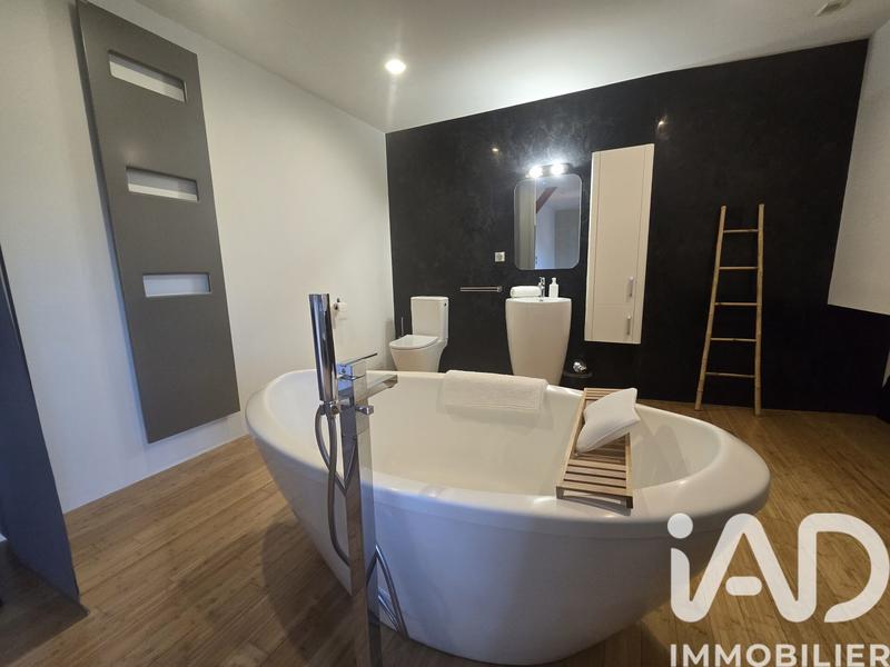 Maison de village - 169 m² - 4 pièces