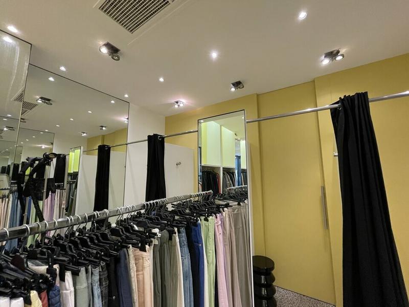 Local commercial - 61 m²