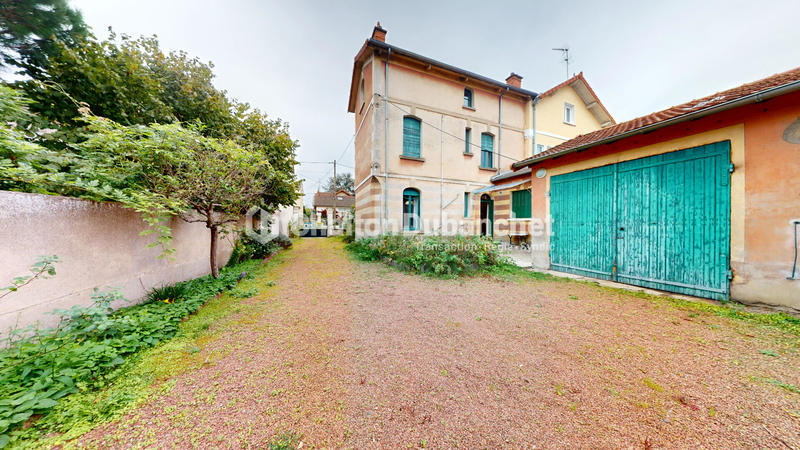 Maison - 167 m² - 7 pièces