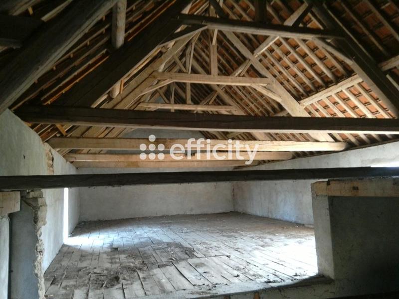 Corps de ferme - 240 m² - 8 pièces