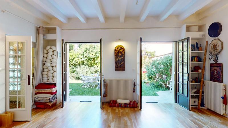 Maison contemporaine - 200 m² - 6 pièces