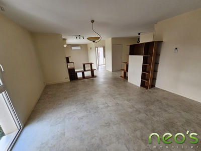 Appartement - 111 m² - 5 pièces