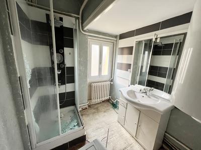 Appartement - 74 m² - 3 pièces