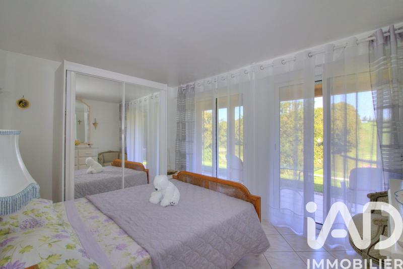 Maison - 210 m² - 7 pièces