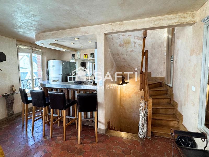 Appartement - 100 m² - 4 pièces