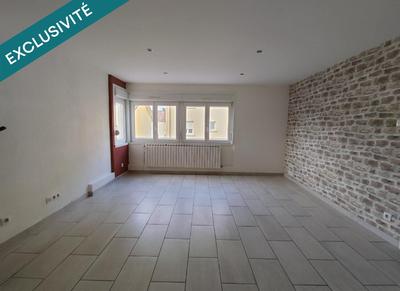 Appartement - 90 m² - 5 pièces