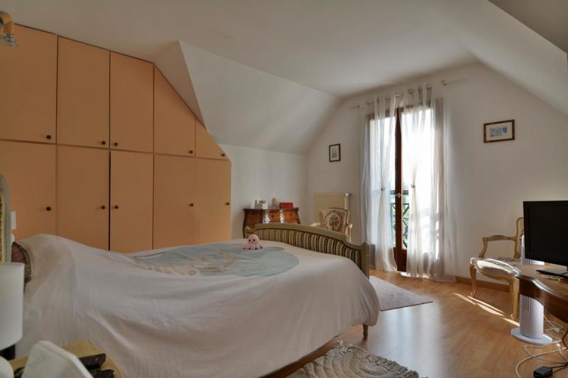 Maison - 145 m² - 7 pièces