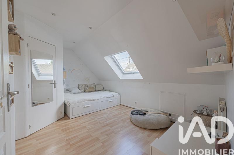 Maison - 174 m² - 7 pièces