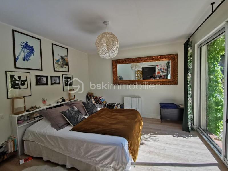 Maison traditionnelle - 143 m² - 6 pièces