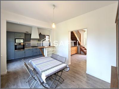 Maison - 97 m² - 4 pièces