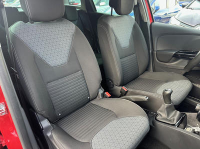 Renault Clio IV Estate Intens Tce 90