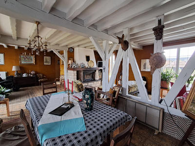 Maison - 175 m² - 7 pièces