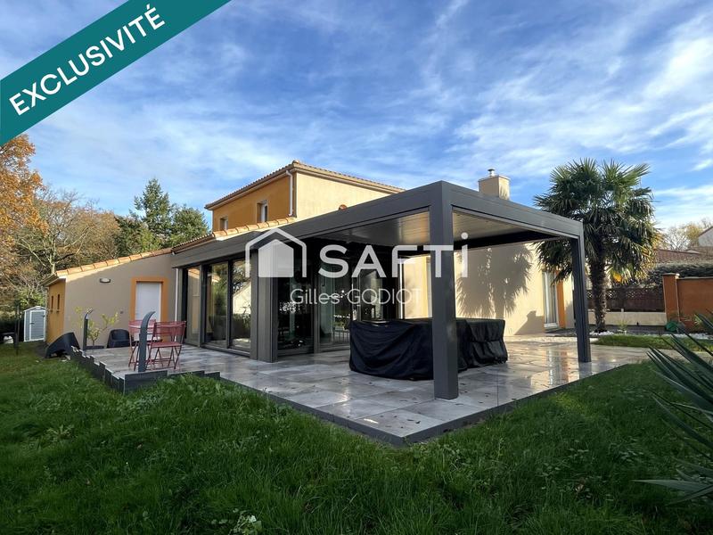 Maison - 164 m² - 6 pièces