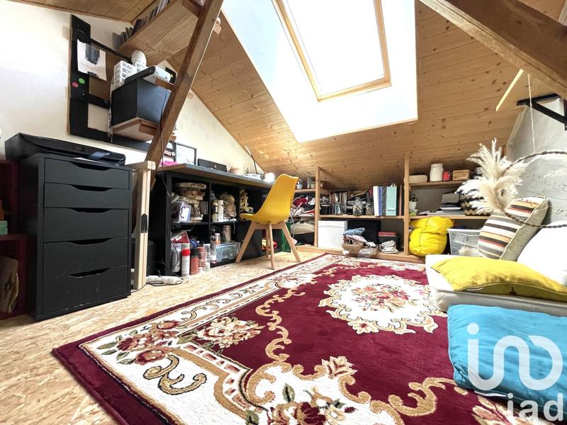 Appartement - 126 m² - 9 pièces