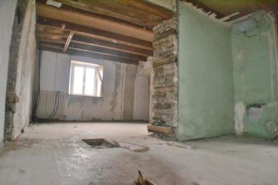 Maison - 142 m² - 8 pièces