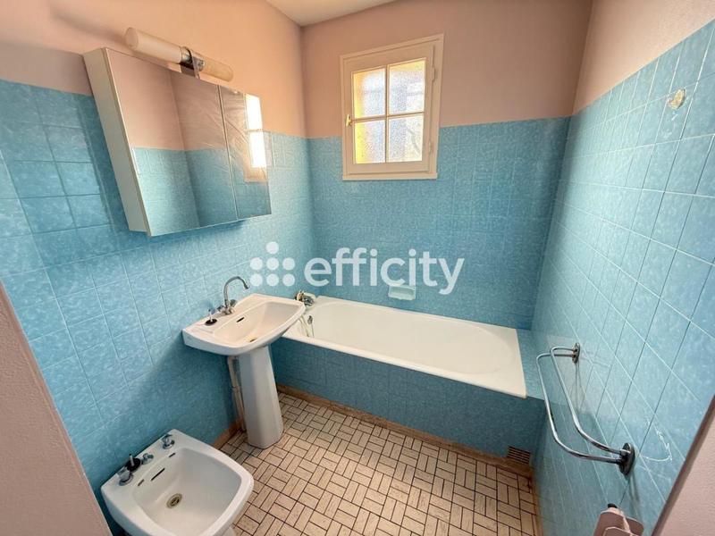 Pavillon - 77 m² - 4 pièces