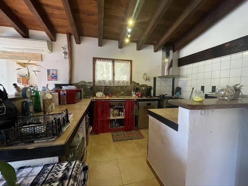 Maison - 288 m² - 11 pièces