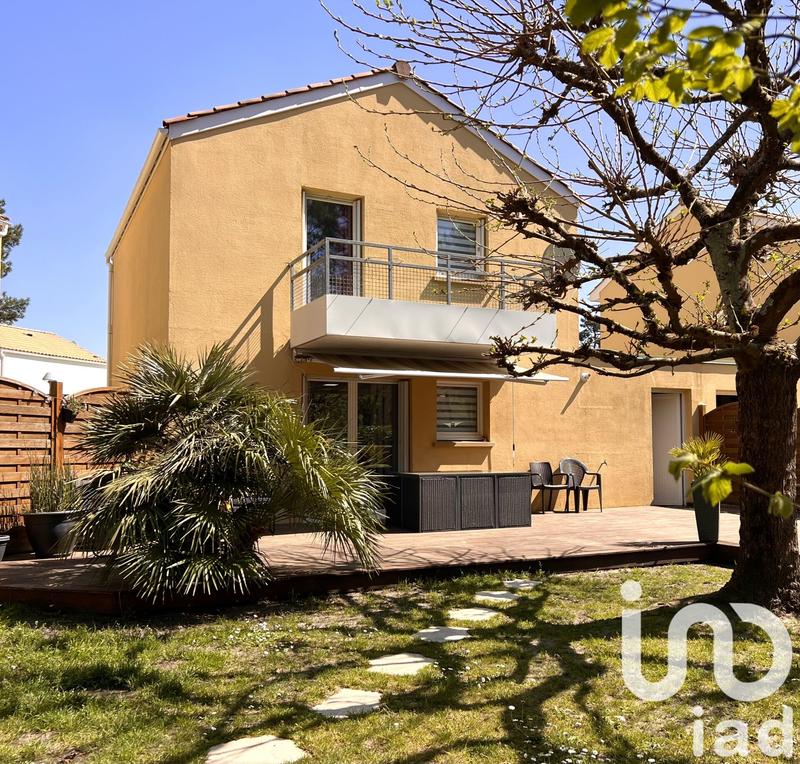 Maison - 84 m² - 4 pièces