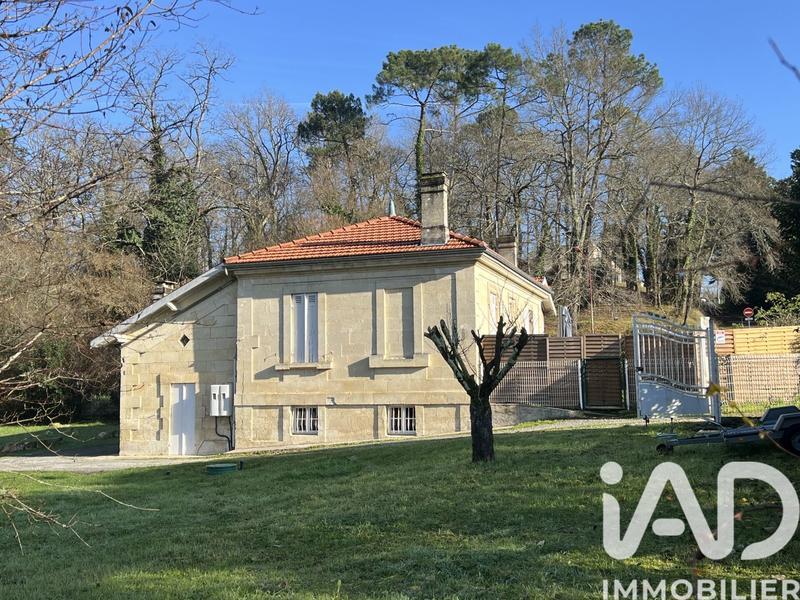 Maison de village - 175 m² - 9 pièces