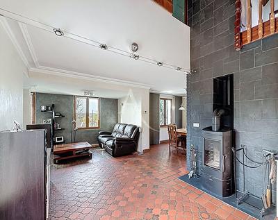 Maison - 145 m² - 6 pièces