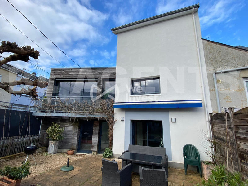 Maison - 170 m² - 6 pièces