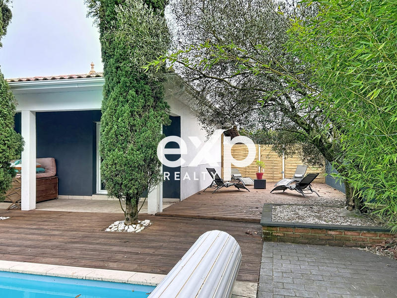 Villa - 152 m² - 6 pièces