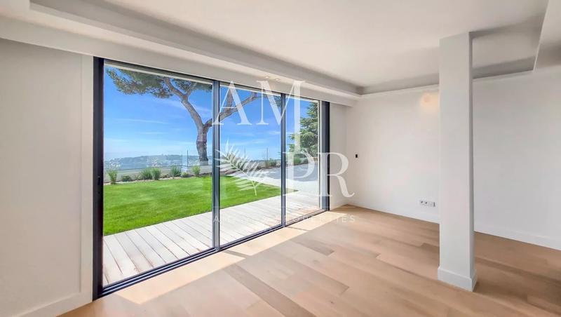 Villa - 231 m² - 5 pièces