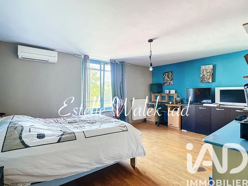 Maison - 135 m² - 6 pièces