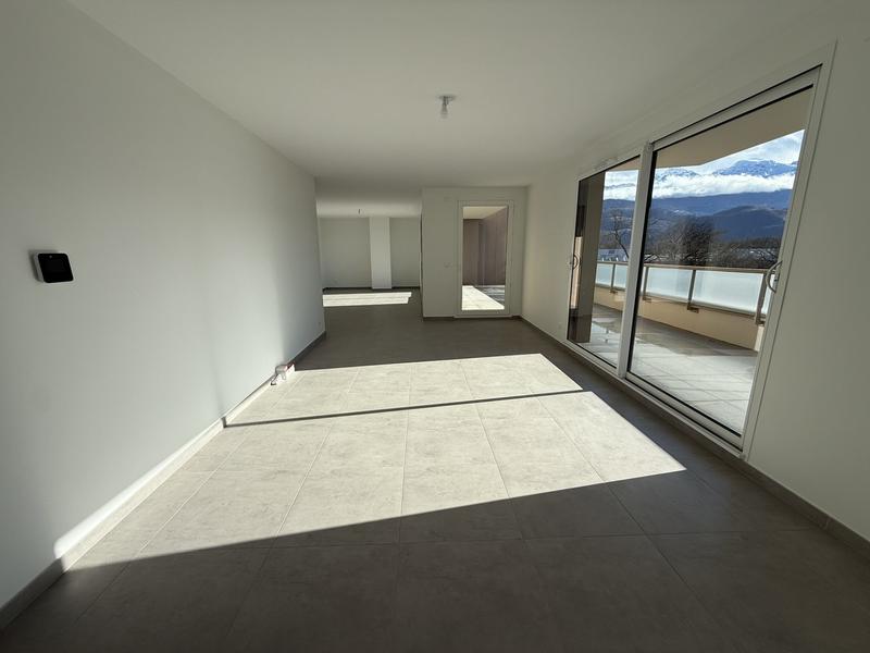 Appartement - 124 m² - 5 pièces