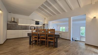 Maison traditionnelle - 130 m² - 7 pièces