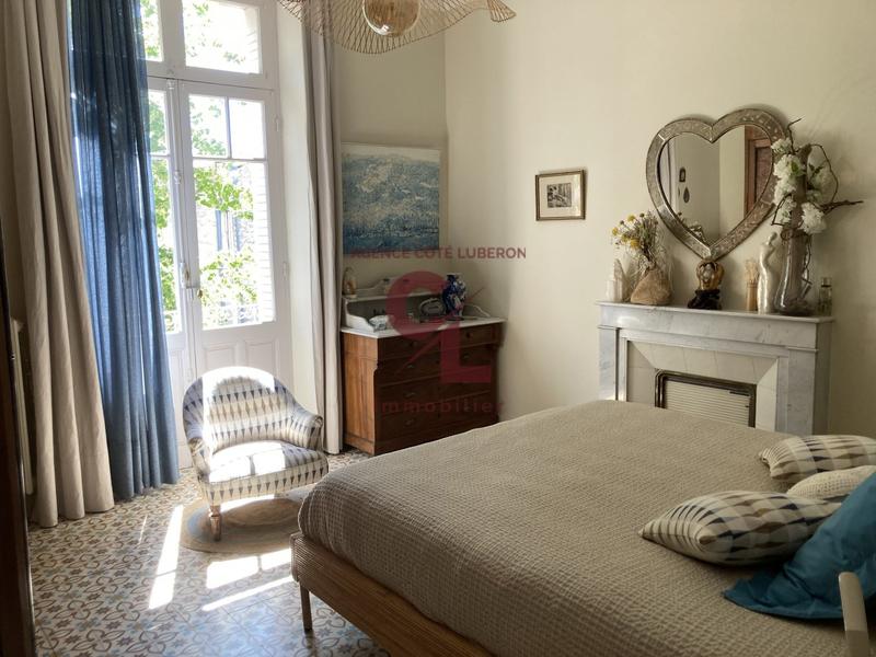 Maison - 178 m² - 6 pièces