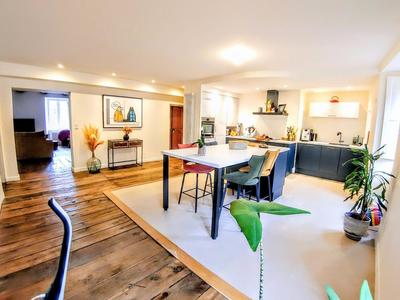 Appartement - 130 m² - 5 pièces