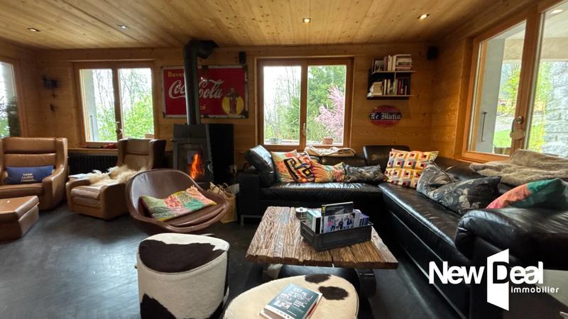 Châlet - 184 m² - 9 pièces