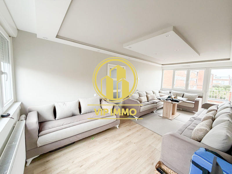 Maison - 111 m² - 7 pièces