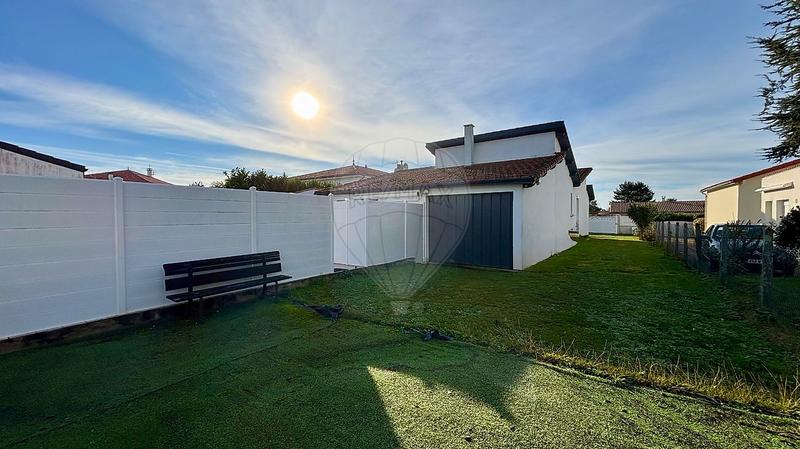 Maison - 105 m² - 6 pièces