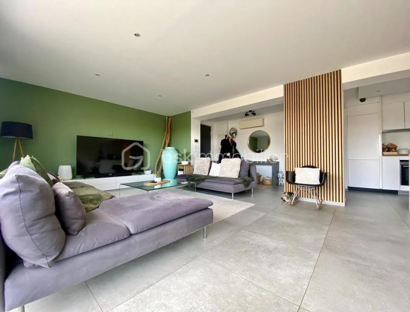 Maison - 173 m² - 6 pièces