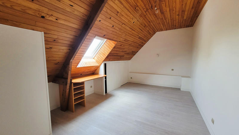 Maison - 160 m² - 7 pièces