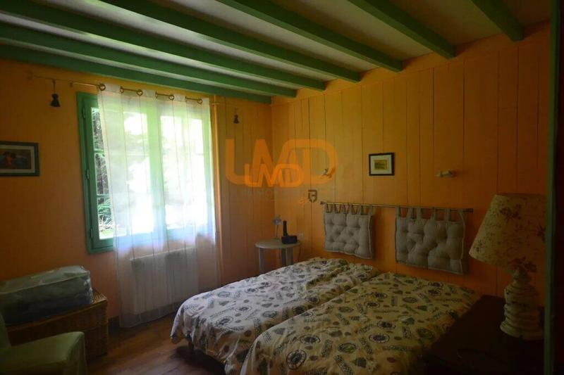 Maison - 95 m² - 4 pièces