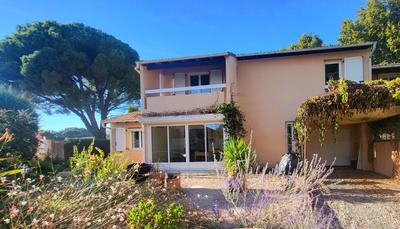 Maison - 128 m² - 4 pièces