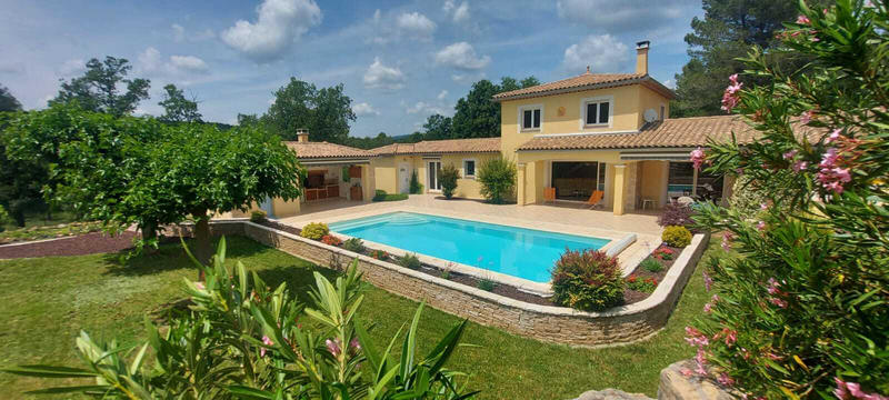 Villa - 160 m² - 6 pièces